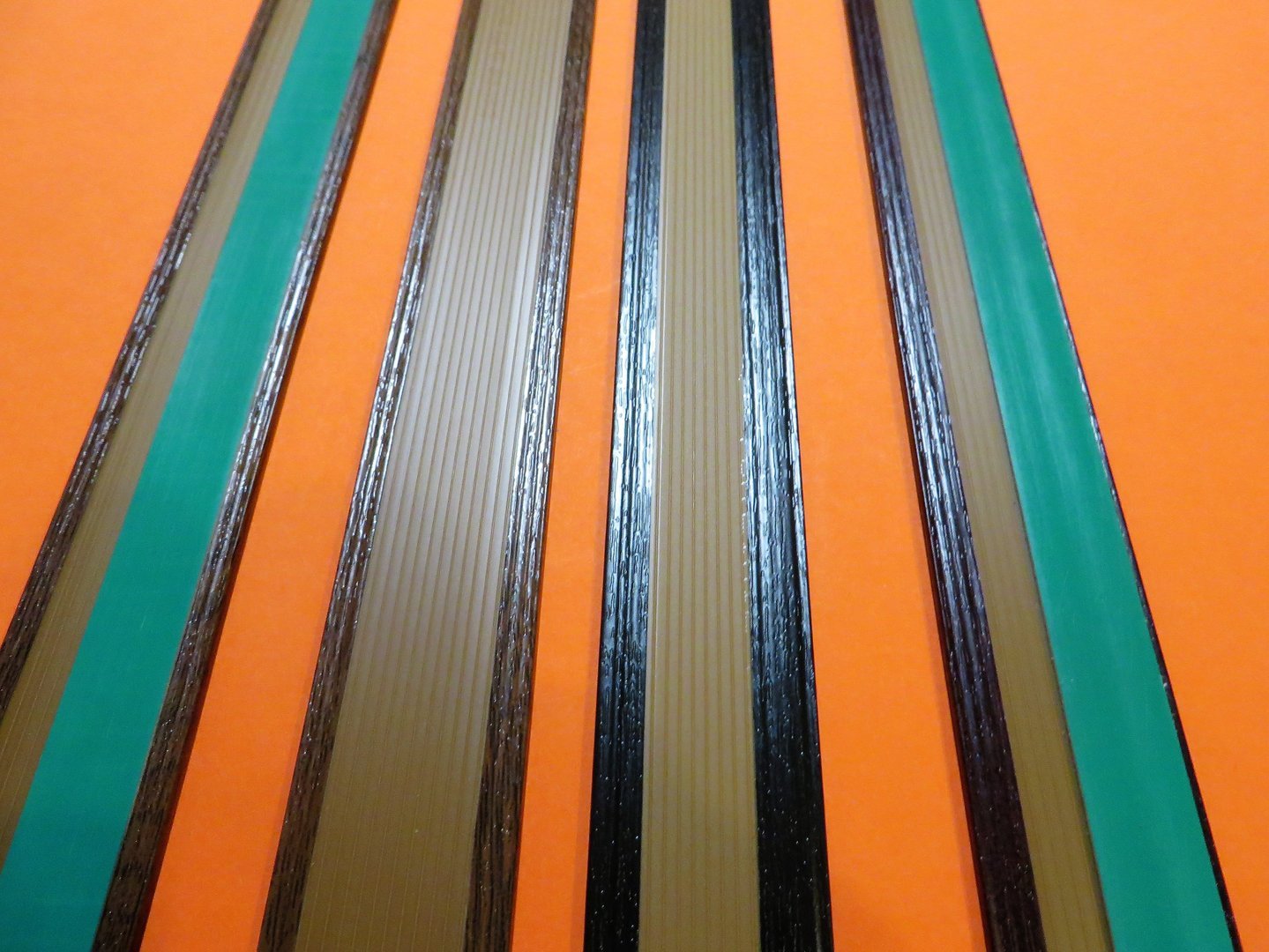 Braun Renolit Dekor Flachleiste 20-60mm Fensterleisten 8 Farben zur Auswahl Deckleiste 